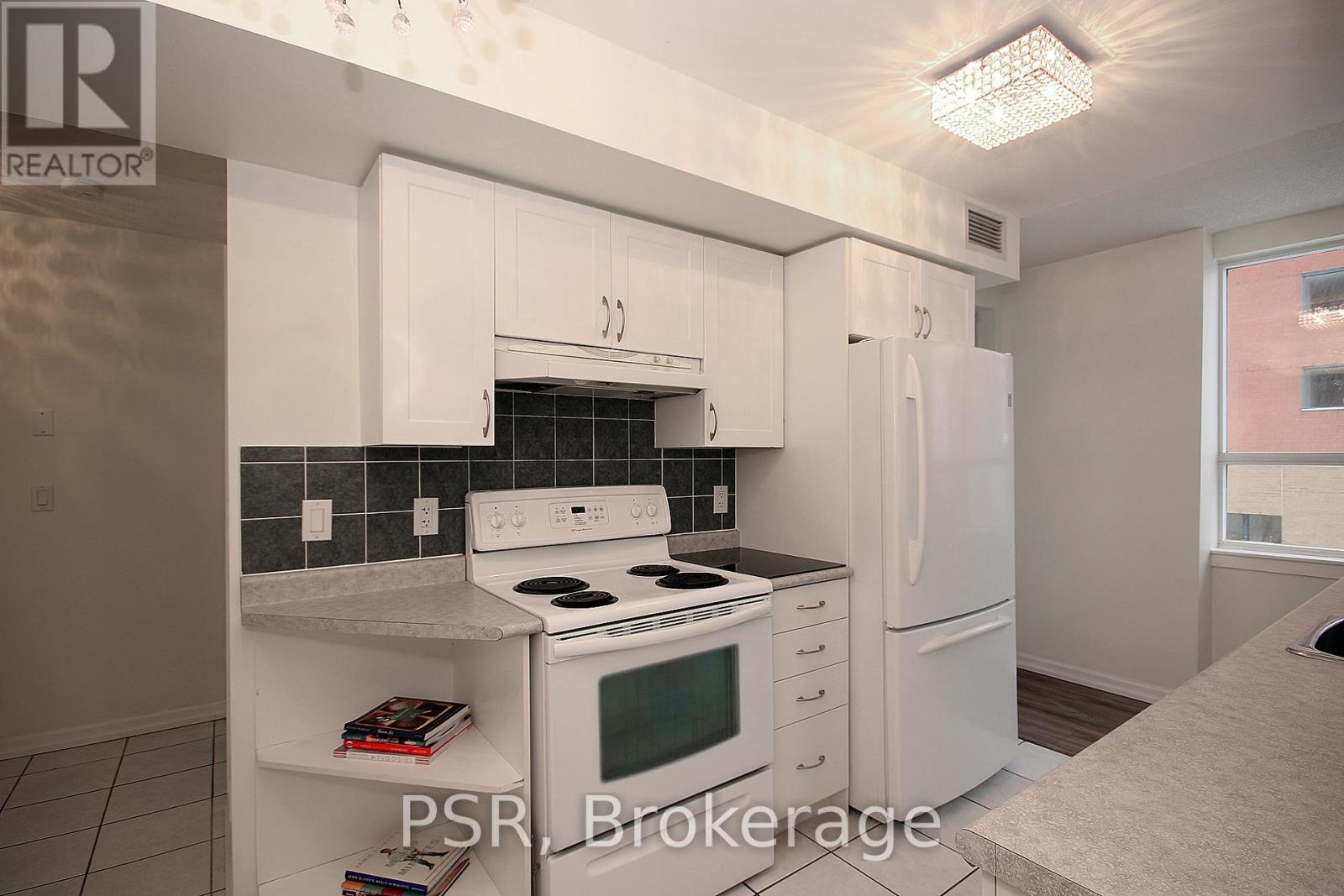 404 - 4 Elsinore Path, Toronto, Ontario  M8V 4G7 - Photo 5 - W12833754