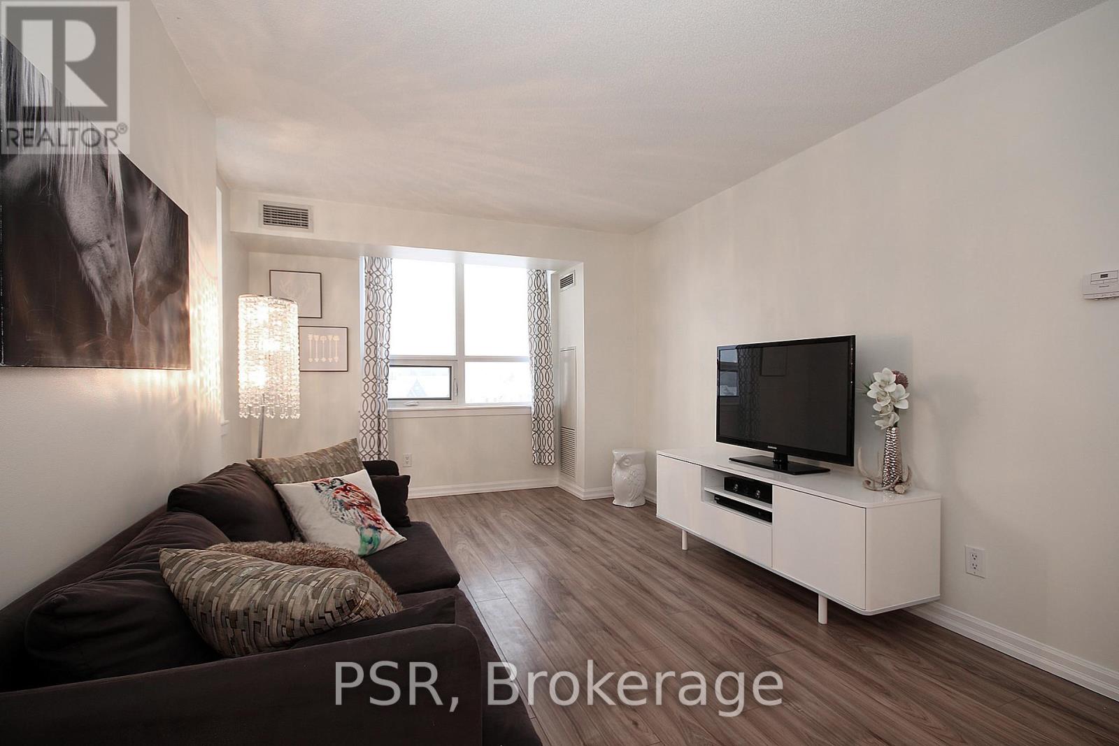 404 - 4 Elsinore Path, Toronto, Ontario  M8V 4G7 - Photo 7 - W12833754