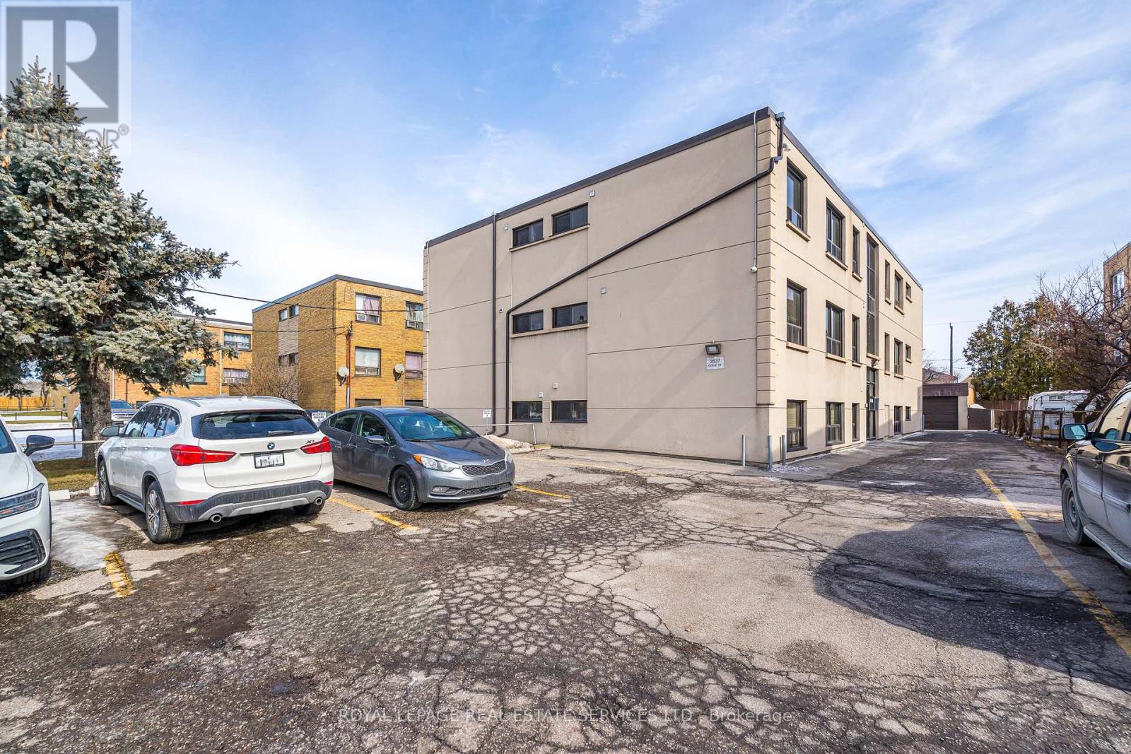 9 - 2637 Keele Street E, Toronto, Ontario  M6L 2P2 - Photo 19 - W12833782