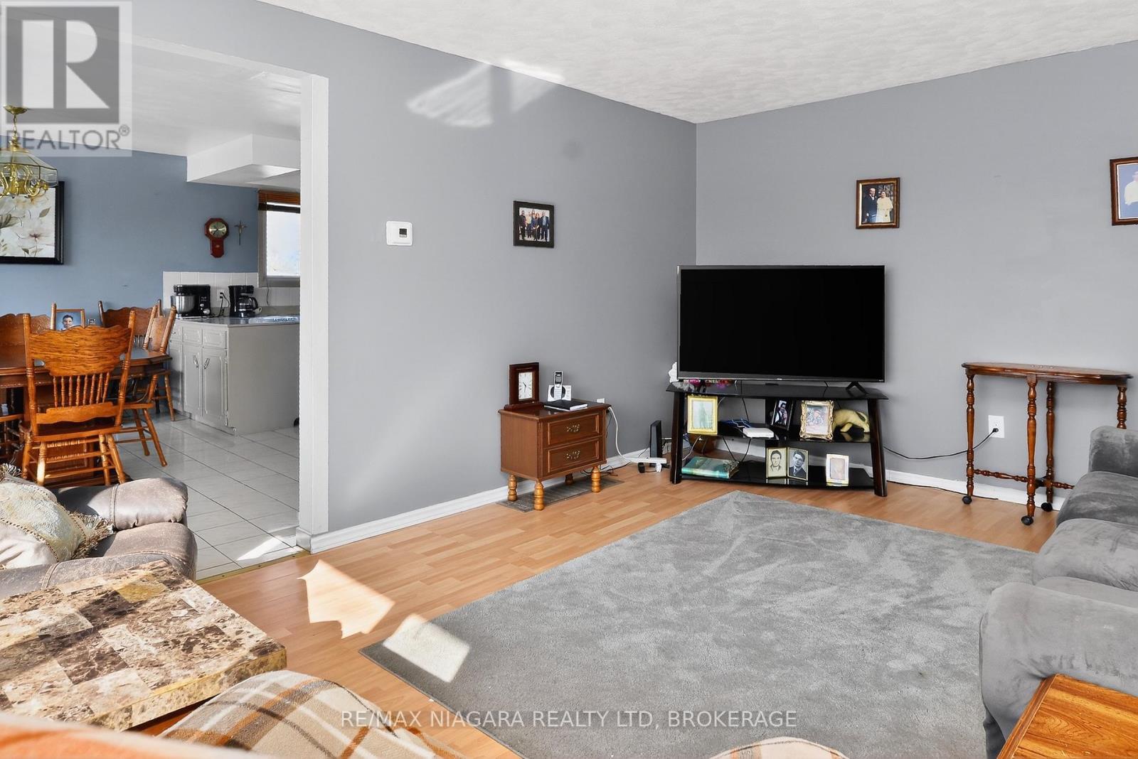 16 Cross Street, Port Colborne (Killaly East), Ontario  L3K 1K9 - Photo 15 - X12833546