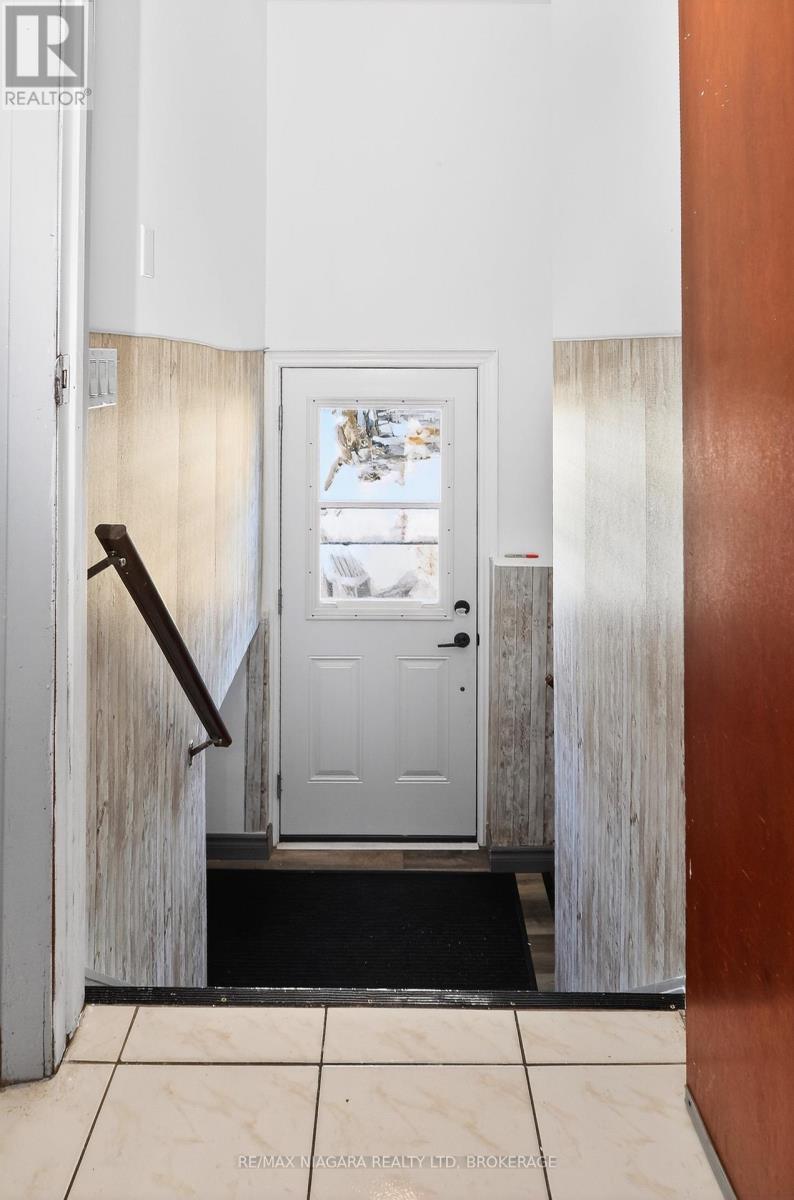 16 Cross Street, Port Colborne (Killaly East), Ontario  L3K 1K9 - Photo 22 - X12833546