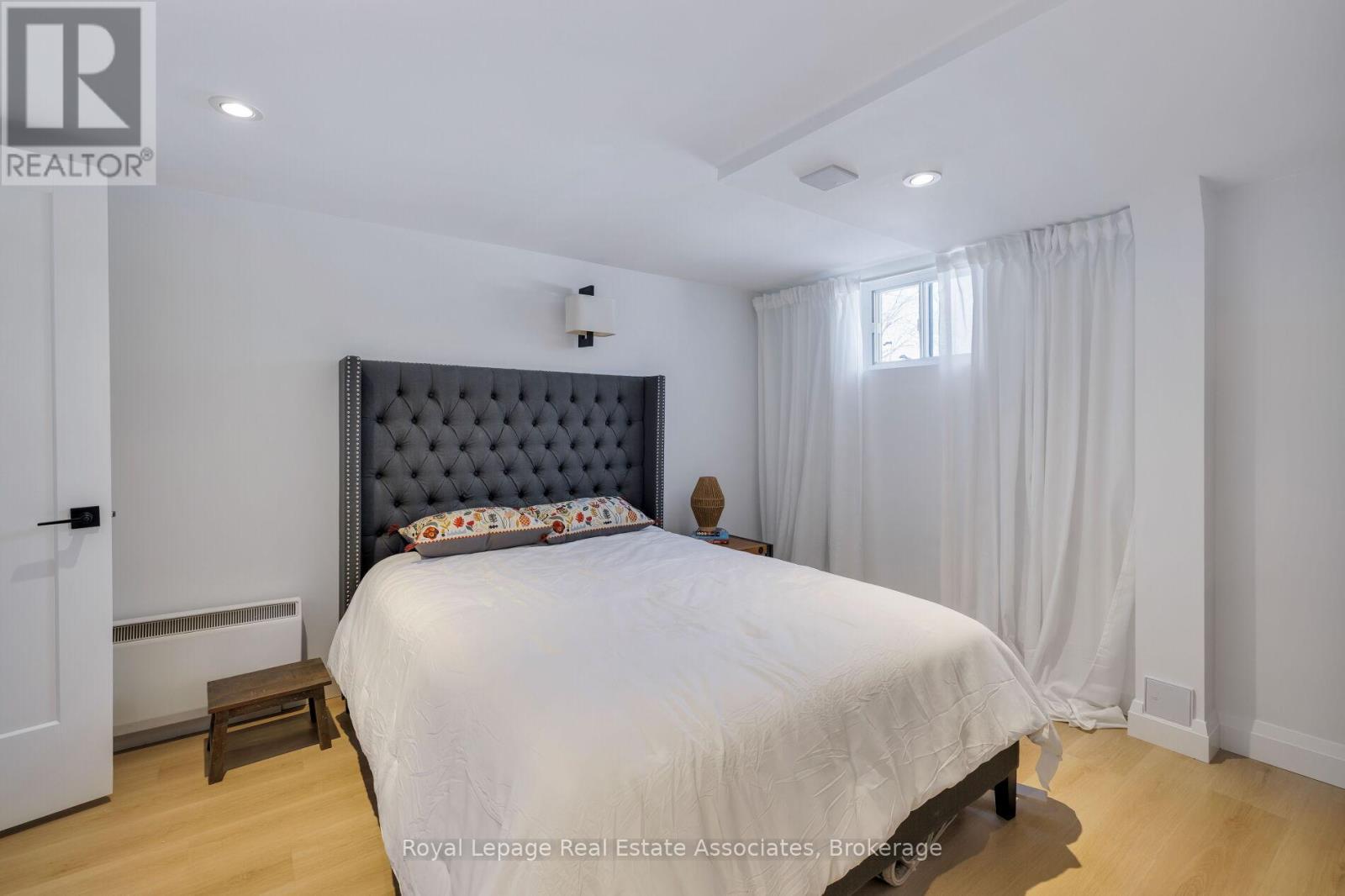 1898 Barsuda Drive, Mississauga, Ontario  L5J 1V5 - Photo 35 - W12833824