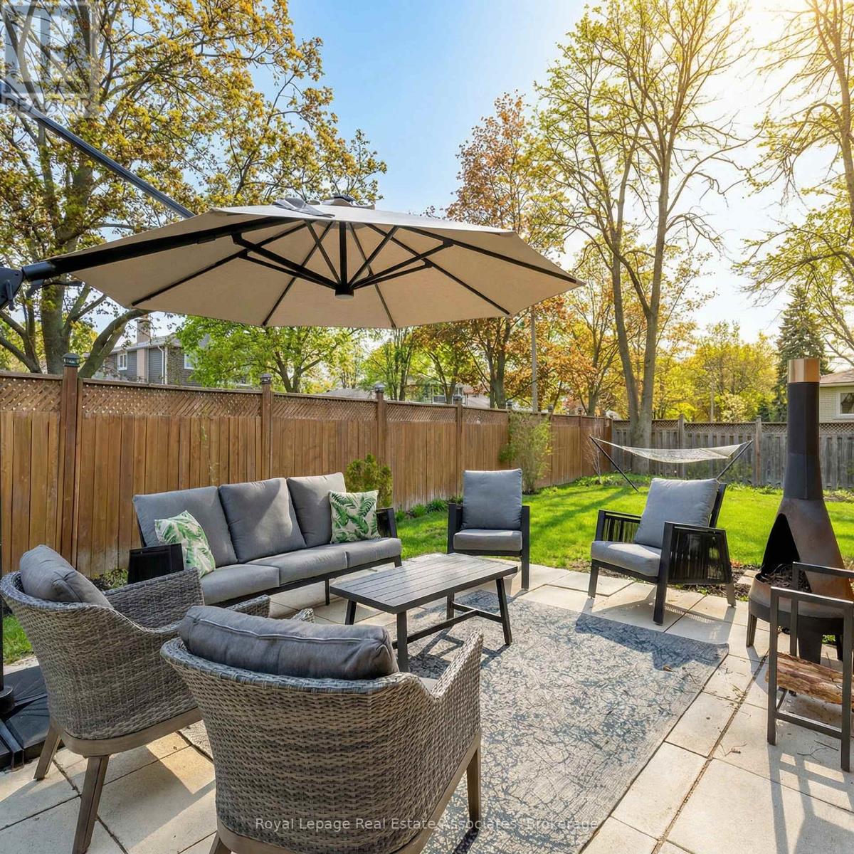 1898 Barsuda Drive, Mississauga, Ontario  L5J 1V5 - Photo 45 - W12833824