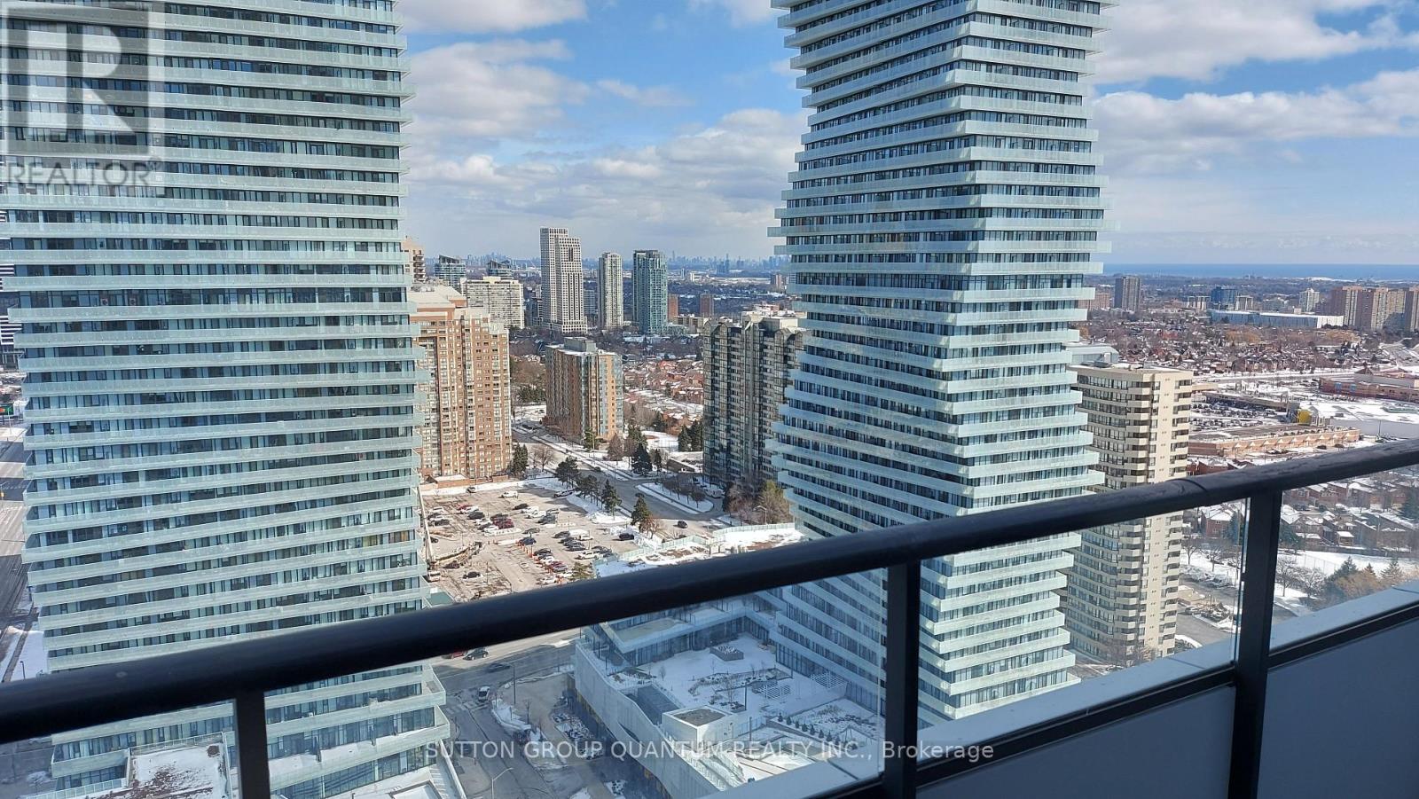 2607 - 448 Burnhamthorpe Road W, Mississauga, Ontario  L5B 0R4 - Photo 12 - W12833838