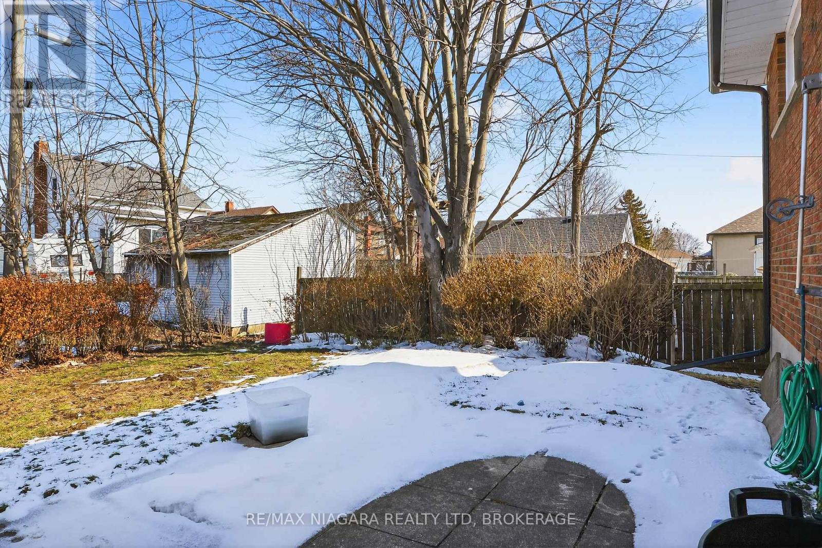 16 Cross Street, Port Colborne (Killaly East), Ontario  L3K 1K9 - Photo 36 - X12833546