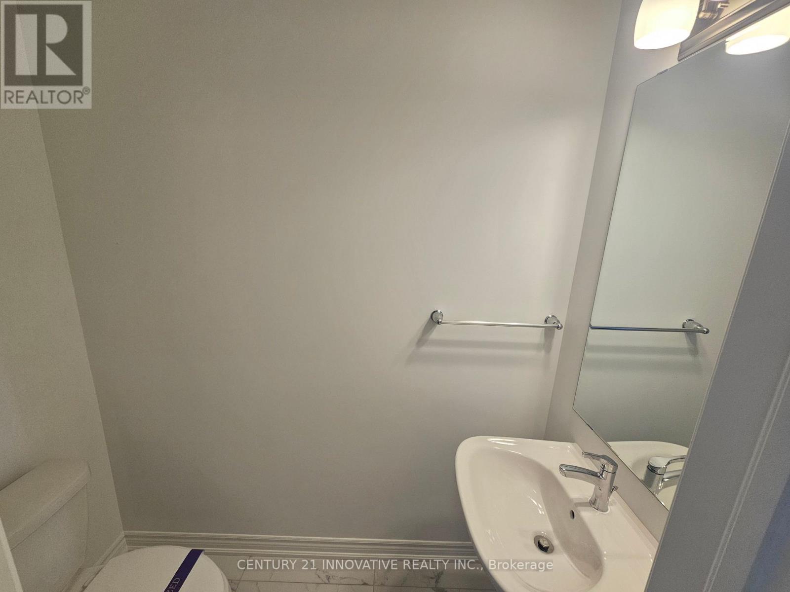 82 Yorkshire Drive, Barrie, Ontario  L9J 1B5 - Photo 11 - S12833322