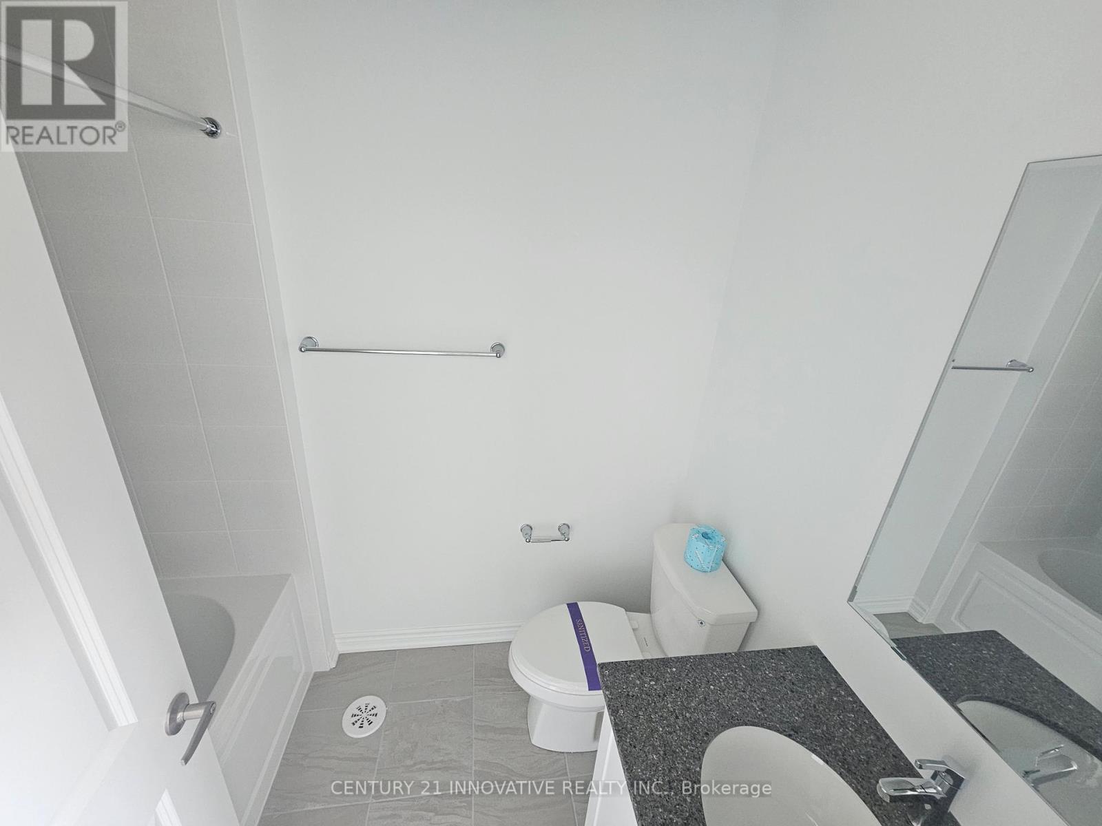 82 Yorkshire Drive, Barrie, Ontario  L9J 1B5 - Photo 14 - S12833322