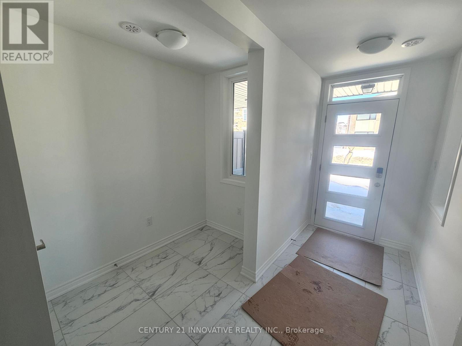 82 Yorkshire Drive, Barrie, Ontario  L9J 1B5 - Photo 21 - S12833322