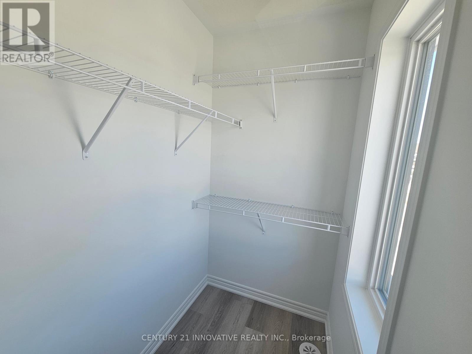 82 Yorkshire Drive, Barrie, Ontario  L9J 1B5 - Photo 15 - S12833322