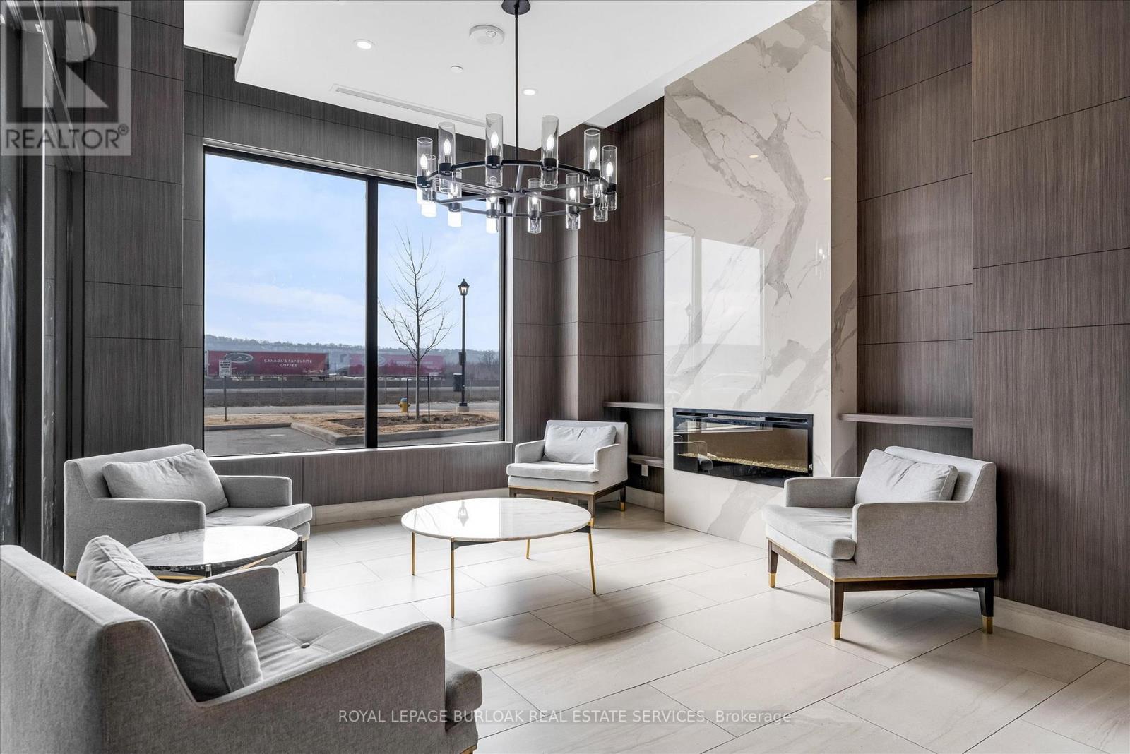 612 - 550 North Service Road N, Grimsby, Ontario  L3M 4E8 - Photo 2 - X12833572