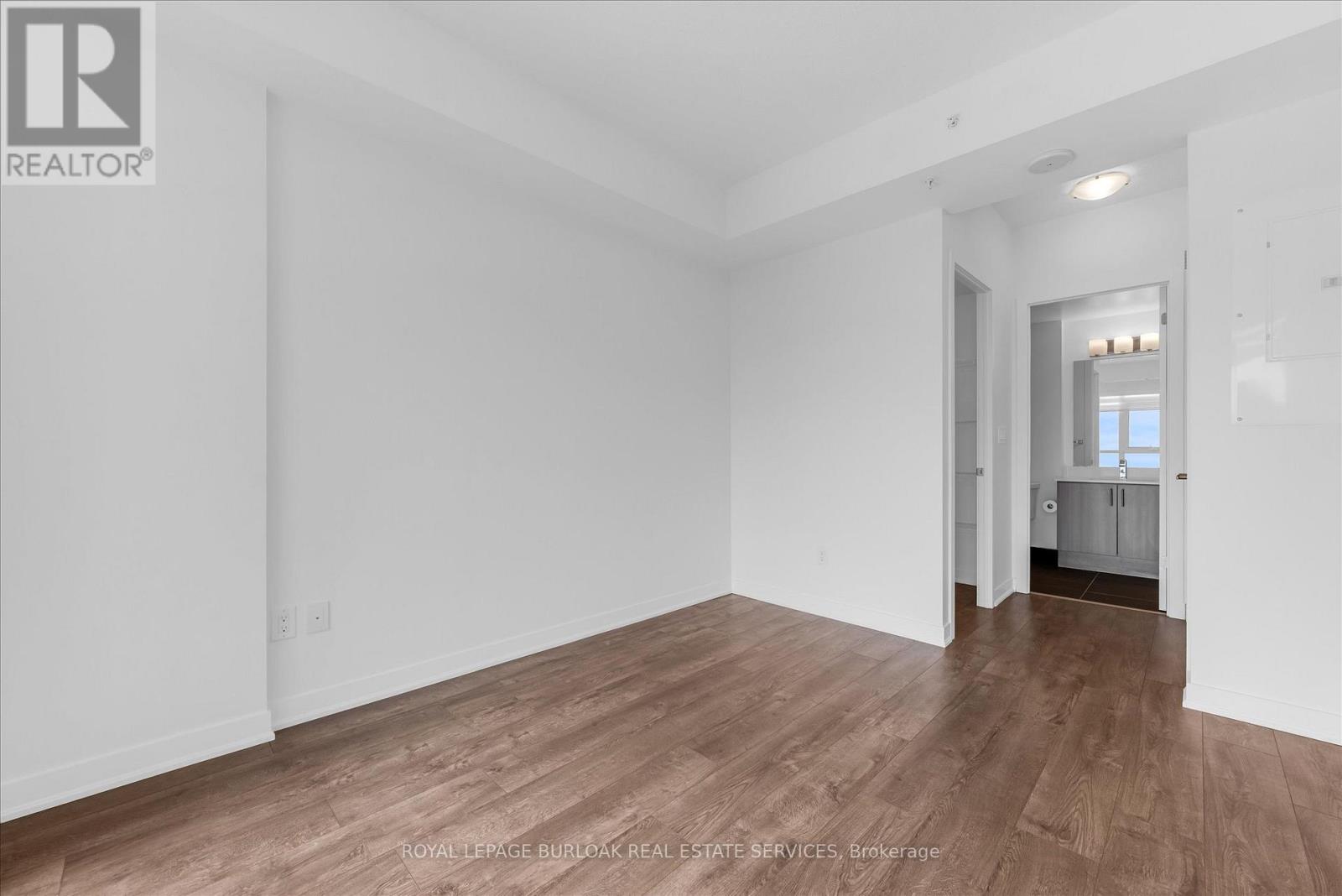 612 - 550 North Service Road N, Grimsby, Ontario  L3M 4E8 - Photo 22 - X12833572