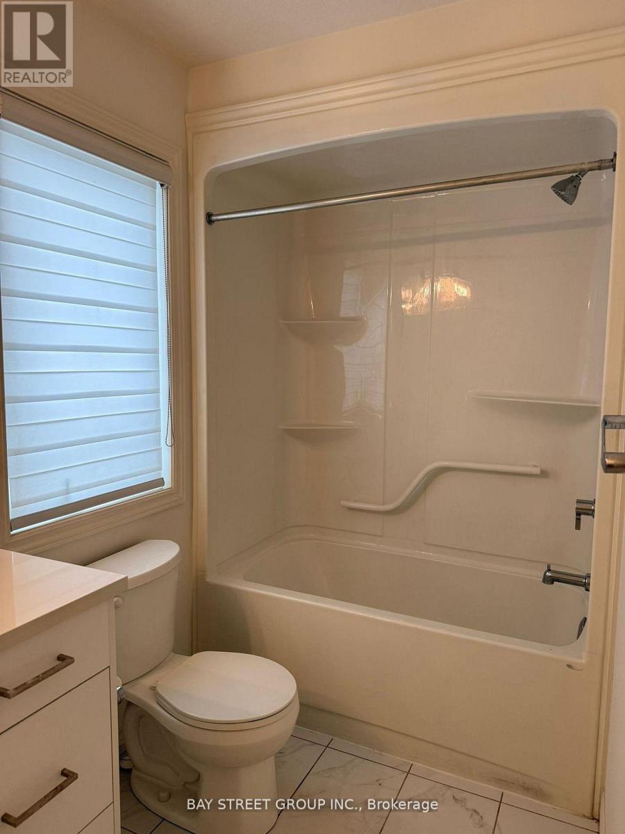 126 Byers Street, London South, Ontario  N6L 0G5 - Photo 17 - X12833872