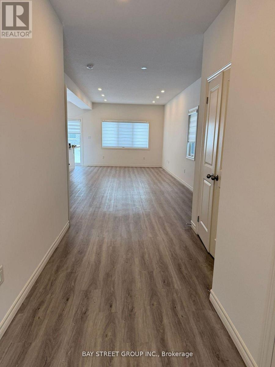 126 Byers Street, London South, Ontario  N6L 0G5 - Photo 2 - X12833872