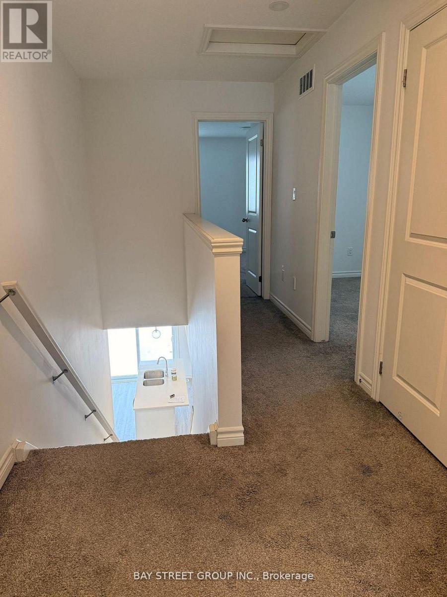 126 Byers Street, London South, Ontario  N6L 0G5 - Photo 7 - X12833872