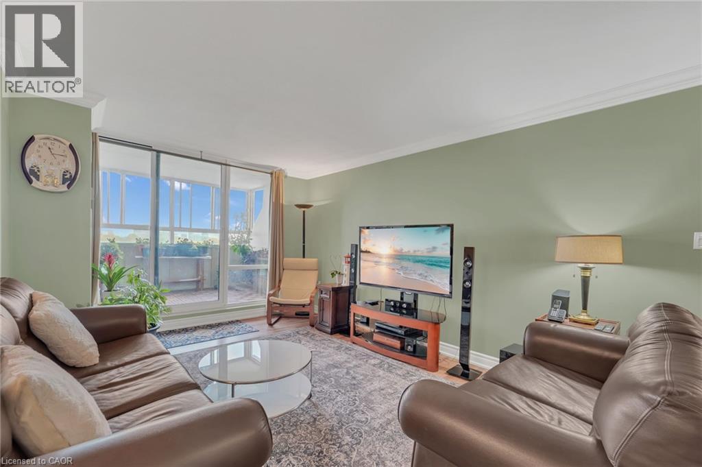 362 The East Mall Unit# 806, Etobicoke, Ontario  M9B 6C4 - Photo 6 - 40797760