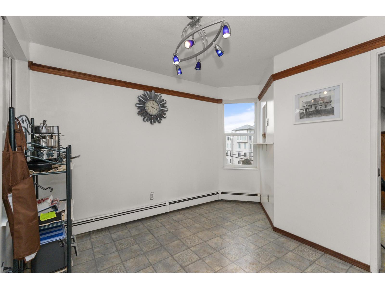 302 32098 George Ferguson Way, Abbotsford, British Columbia  V2T 2K6 - Photo 11 - R3092036