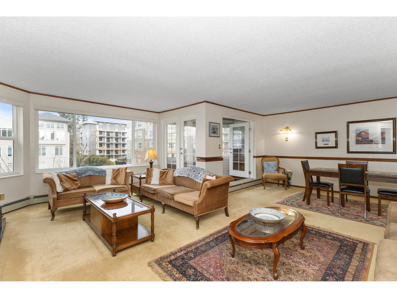 302 32098 GEORGE FERGUSON WAY, Abbotsford, British Columbia