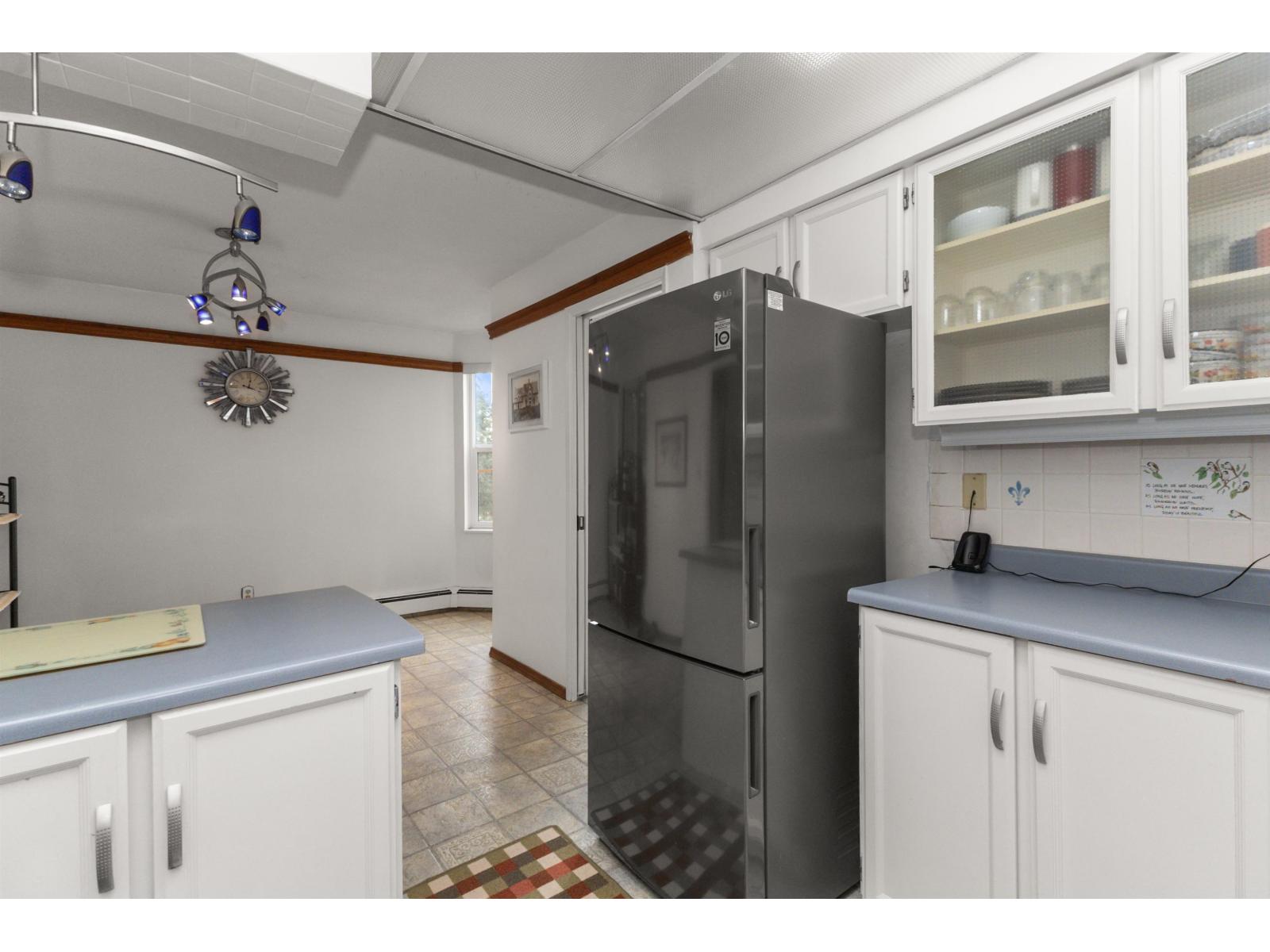 302 32098 George Ferguson Way, Abbotsford, British Columbia  V2T 2K6 - Photo 15 - R3092036