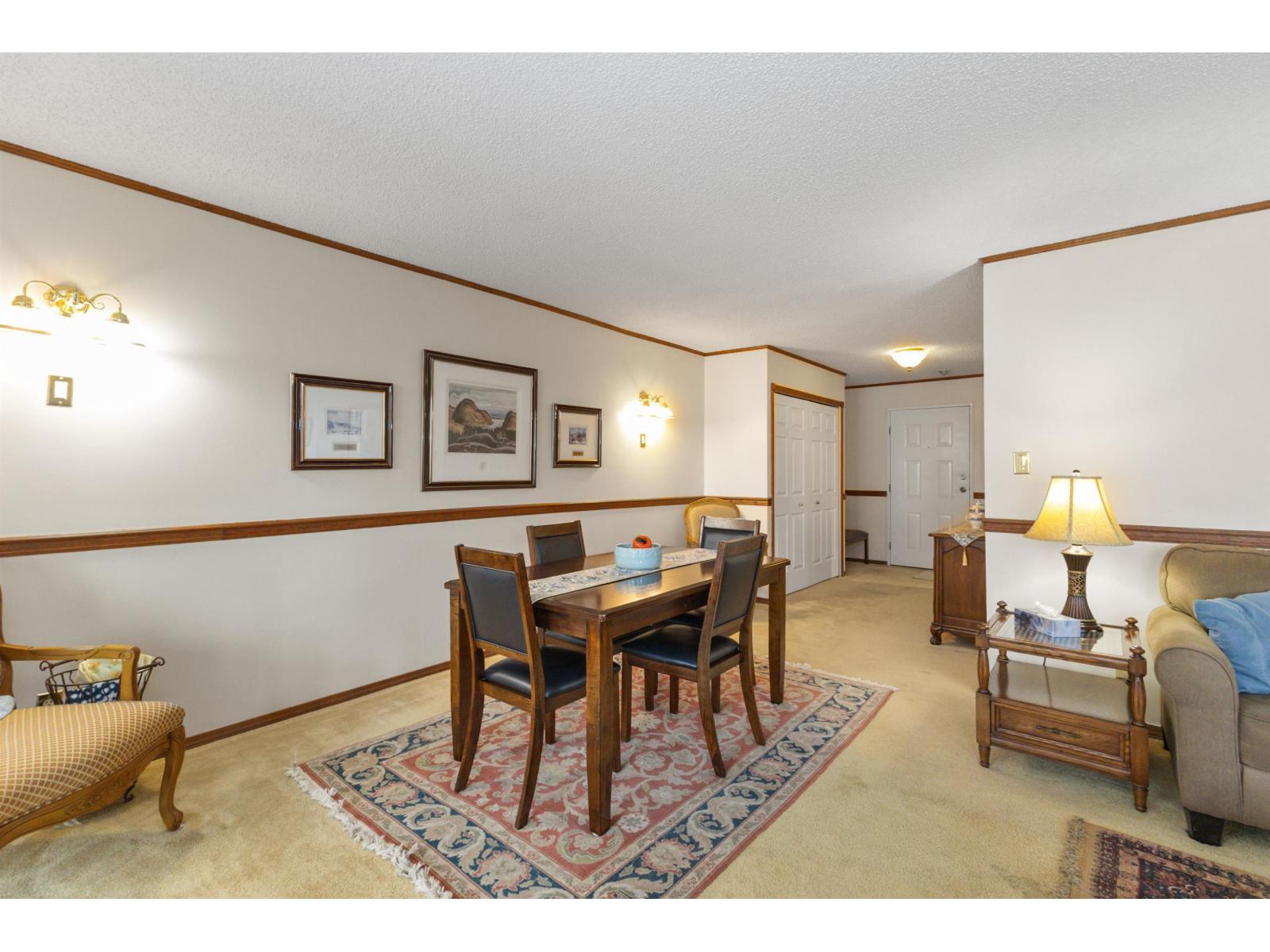 302 32098 George Ferguson Way, Abbotsford, British Columbia  V2T 2K6 - Photo 5 - R3092036