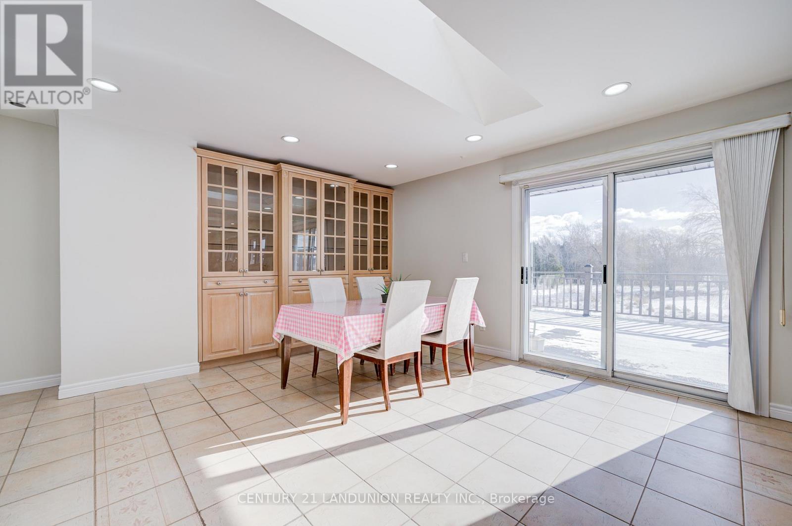 2391 Doane Road, East Gwillimbury, Ontario  L0G 1R0 - Photo 24 - N12695384