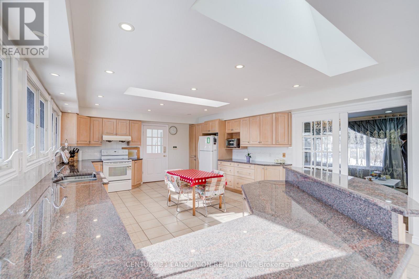 2391 Doane Road, East Gwillimbury, Ontario  L0G 1R0 - Photo 26 - N12695384