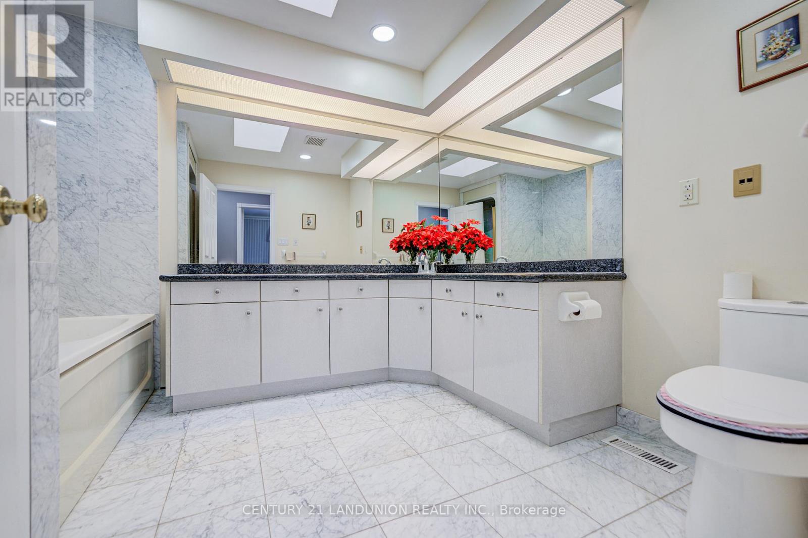 2391 Doane Road, East Gwillimbury, Ontario  L0G 1R0 - Photo 41 - N12695384