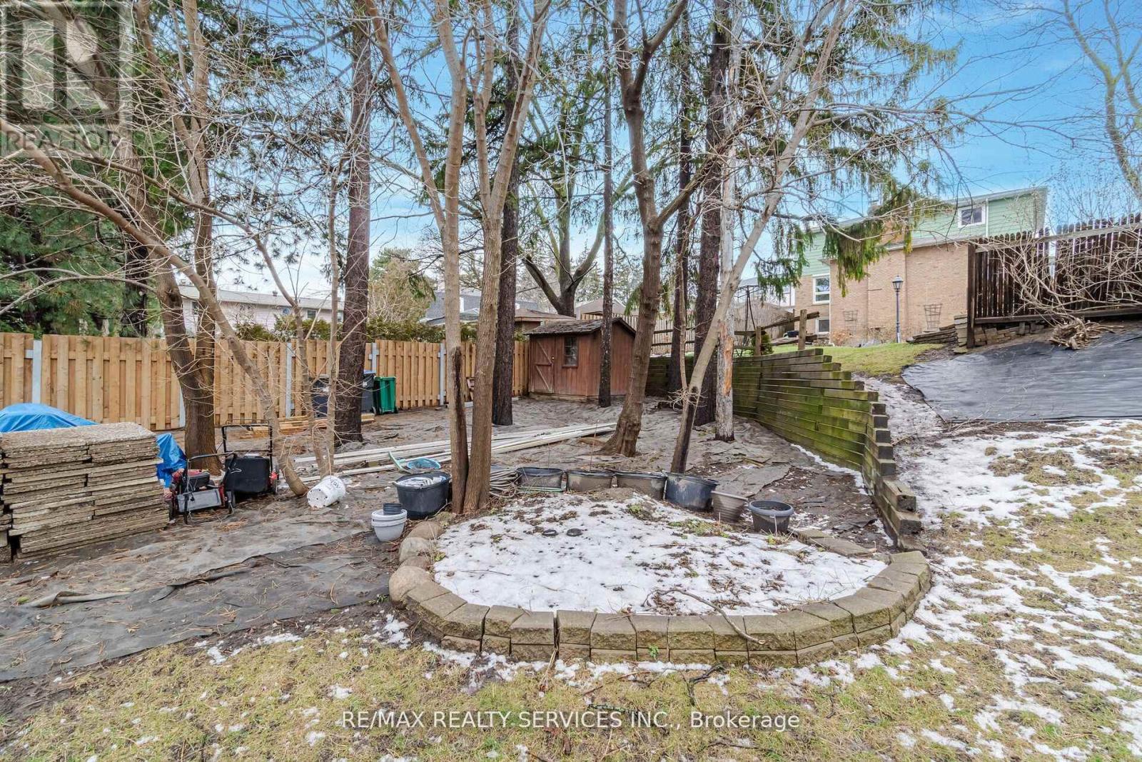 15 Pine Ridge Lane, Brampton, Ontario  L6W 1G6 - Photo 31 - W12822192