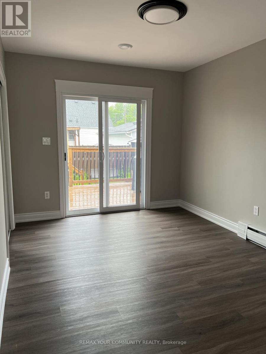 59 Cameron Avenue, Welland, Ontario  L3B 1J9 - Photo 7 - X12833850