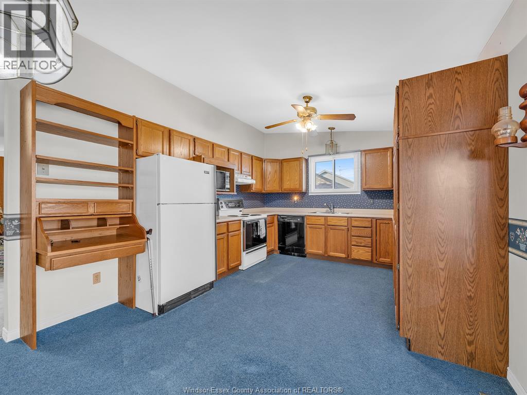 1632 Elmwood, Lakeshore, Ontario N0R 1A0 - Photo 11 - 26004300