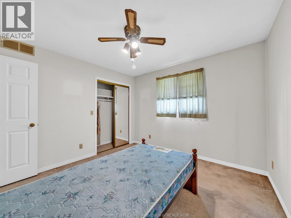 1632 Elmwood, Lakeshore, Ontario N0R 1A0 - Photo 24 - 26004300