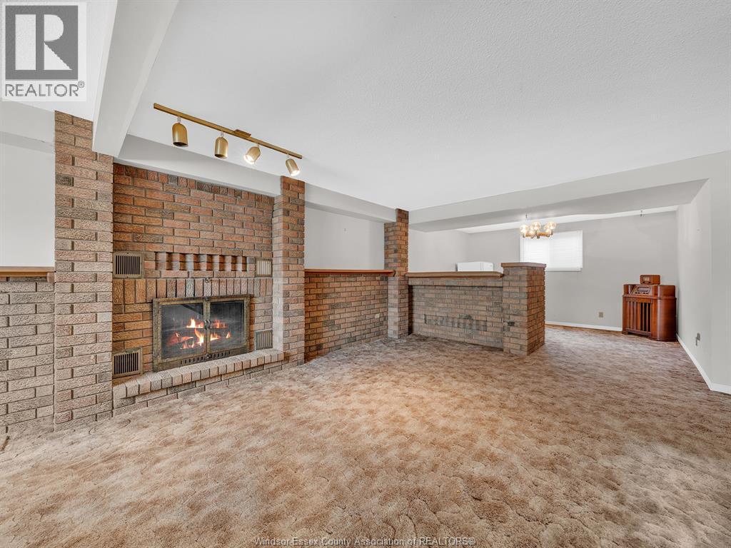 1632 Elmwood, Lakeshore, Ontario N0R 1A0 - Photo 30 - 26004300