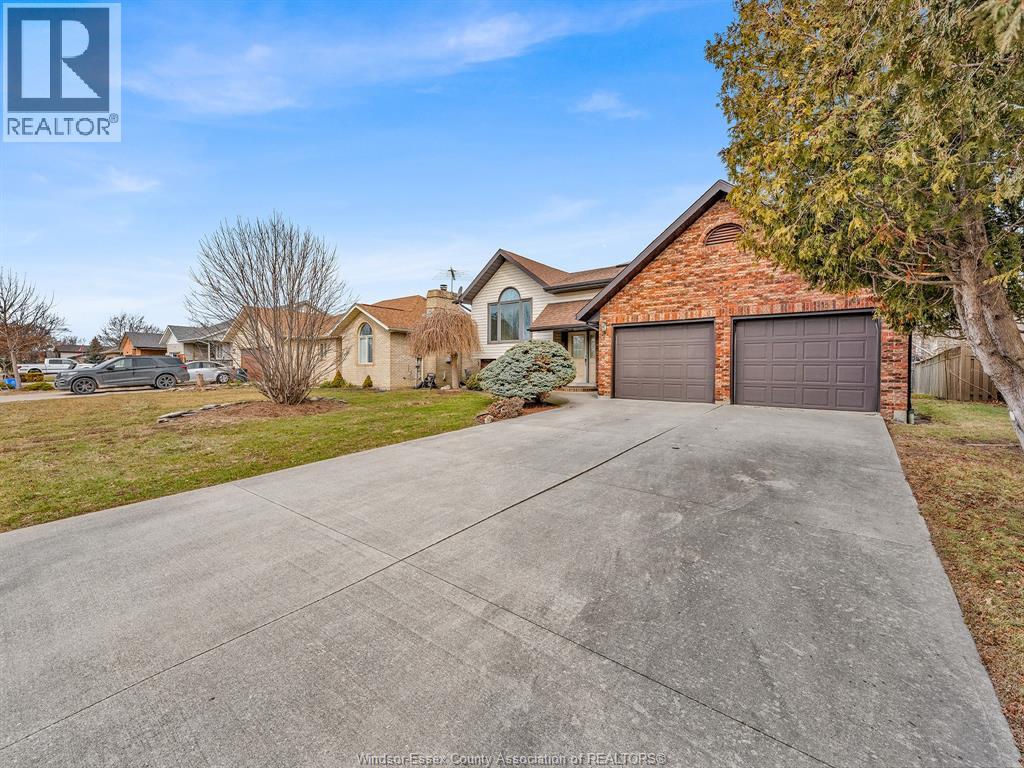 1632 Elmwood, Lakeshore, Ontario N0R 1A0 - Photo 4 - 26004300