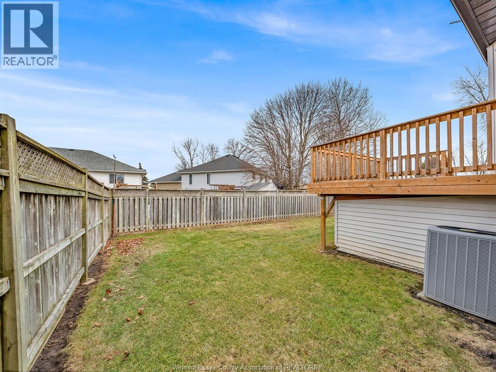 1632 Elmwood, Lakeshore, Ontario N0R 1A0 - Photo 47 - 26004300