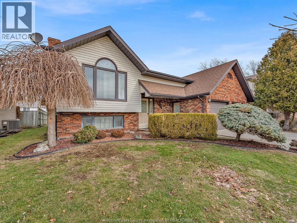 1632 Elmwood, Lakeshore, Ontario N0R 1A0 - Photo 6 - 26004300