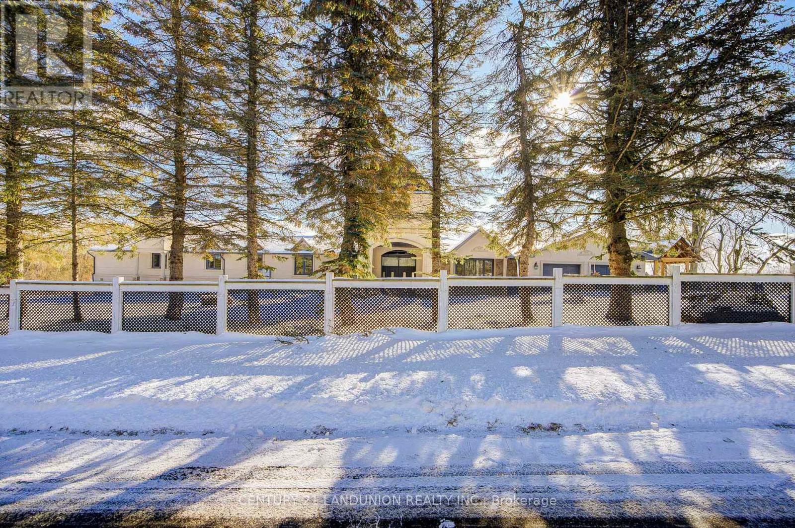 2391 Doane Road, East Gwillimbury, Ontario  L0G 1R0 - Photo 2 - N12695384