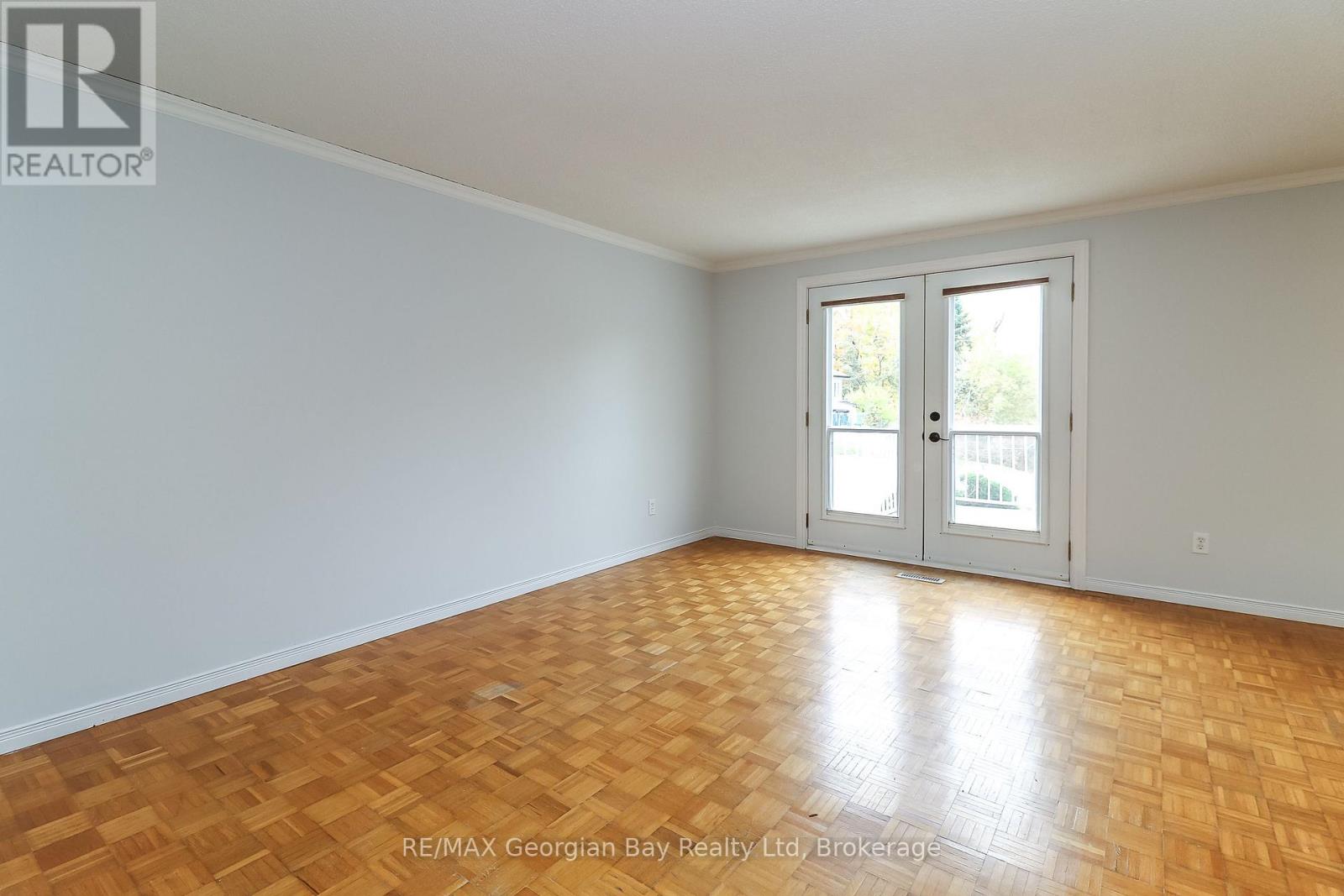 771 Birchwood Drive, Midland, Ontario  L4R 2P8 - Photo 10 - S12833928