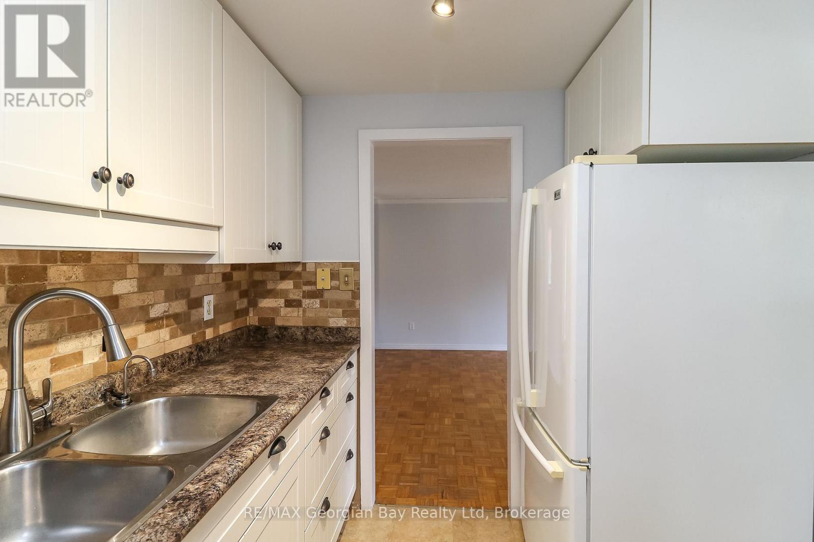 771 Birchwood Drive, Midland, Ontario  L4R 2P8 - Photo 16 - S12833928