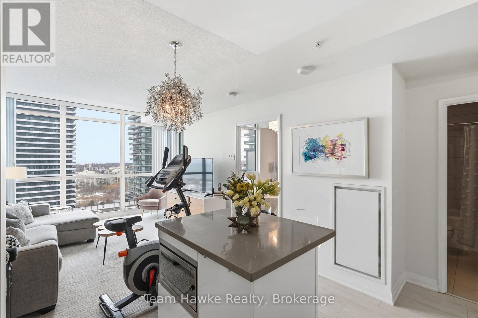 2206 - 59 Annie Craig Drive, Toronto, Ontario  M8V 0C4 - Photo 12 - W12833938