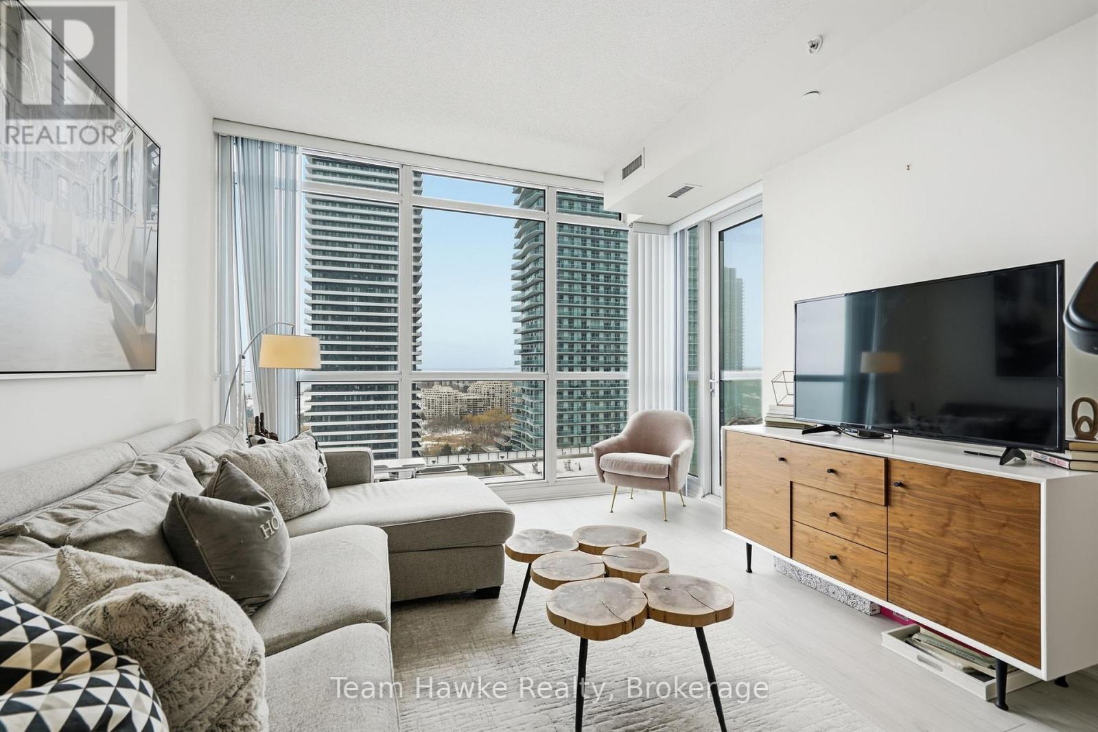 2206 - 59 Annie Craig Drive, Toronto, Ontario  M8V 0C4 - Photo 15 - W12833938