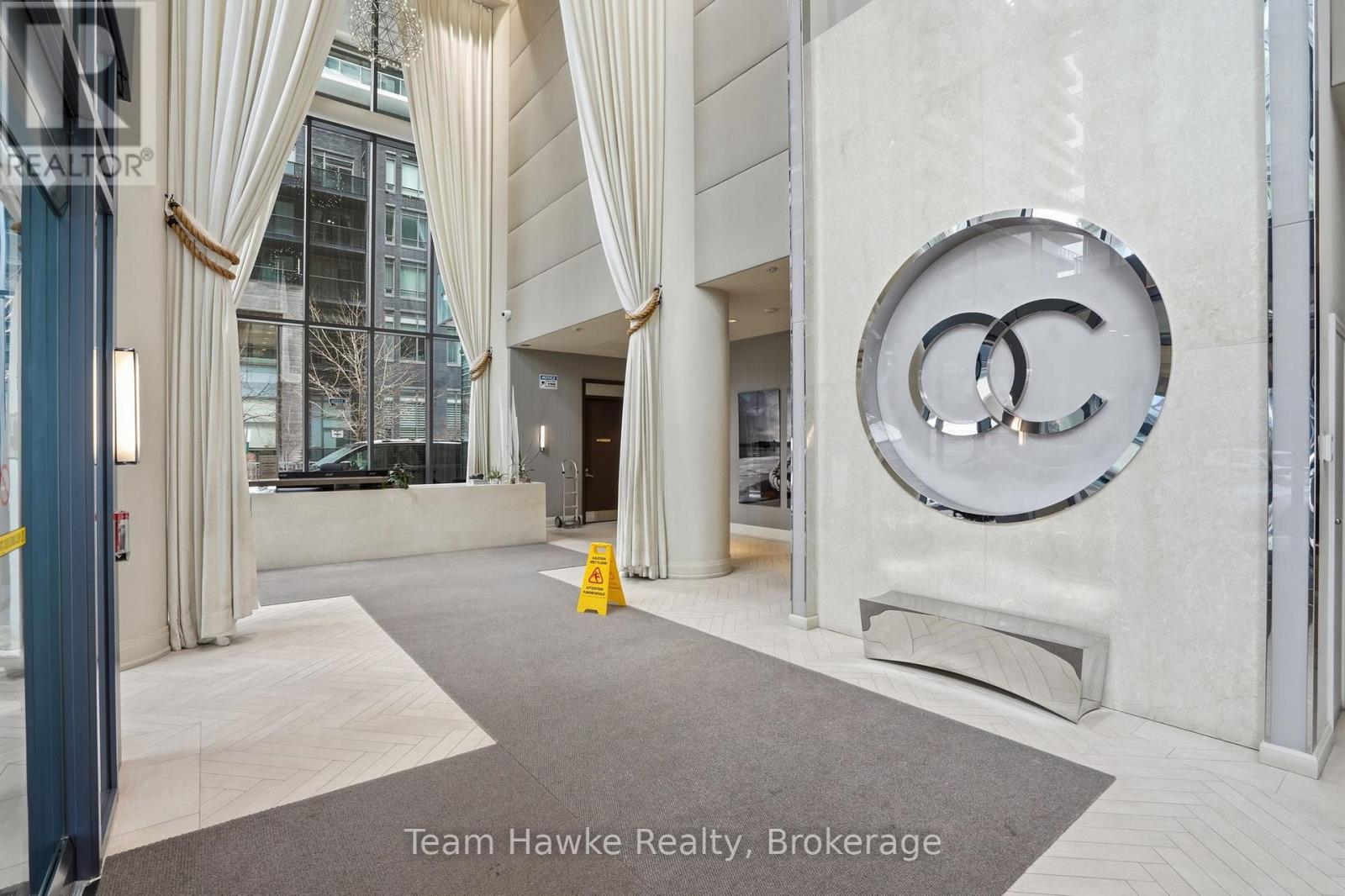 2206 - 59 Annie Craig Drive, Toronto, Ontario  M8V 0C4 - Photo 3 - W12833938