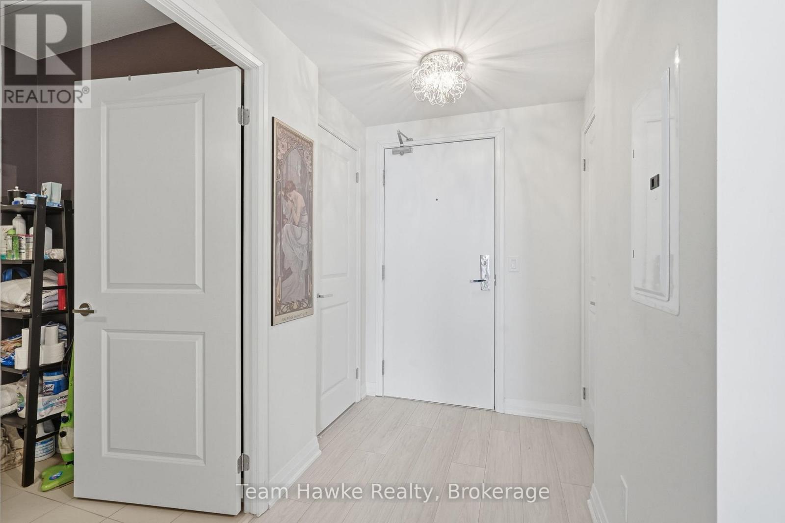 2206 - 59 Annie Craig Drive, Toronto, Ontario  M8V 0C4 - Photo 8 - W12833938