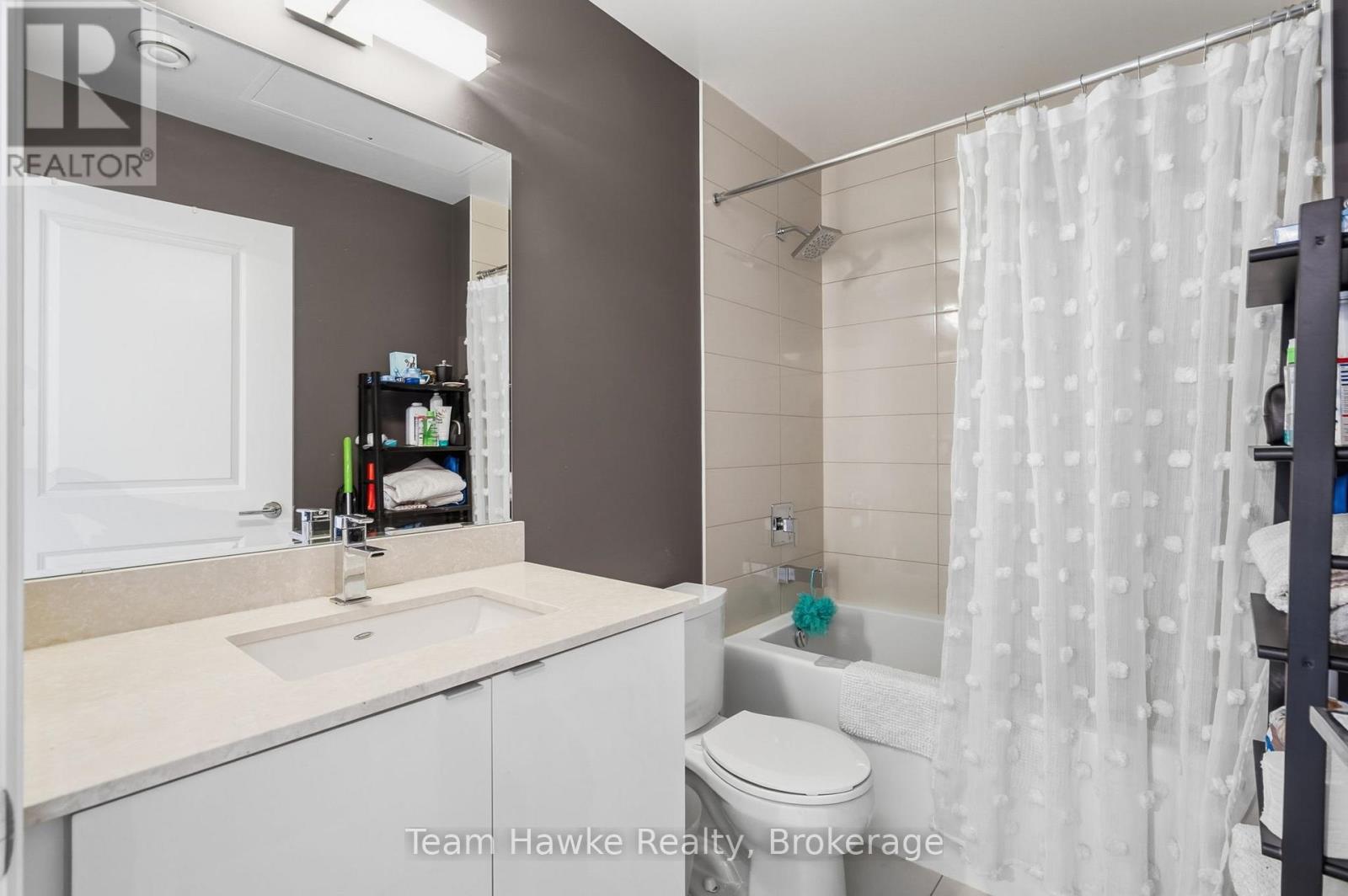 2206 - 59 Annie Craig Drive, Toronto, Ontario  M8V 0C4 - Photo 9 - W12833938