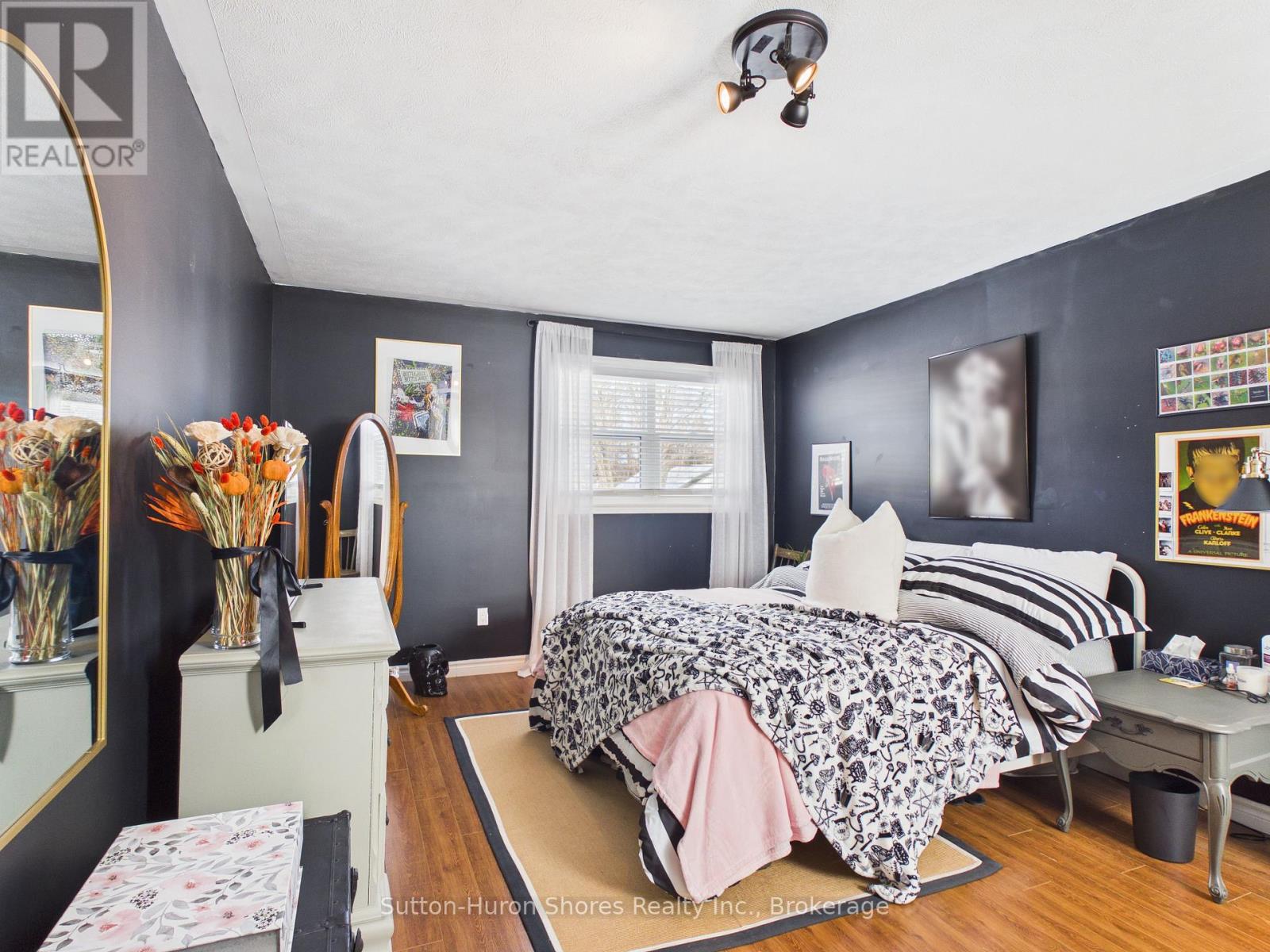 103 Amelia Street, Brockton, Ontario  N0G 2V0 - Photo 19 - X12833890