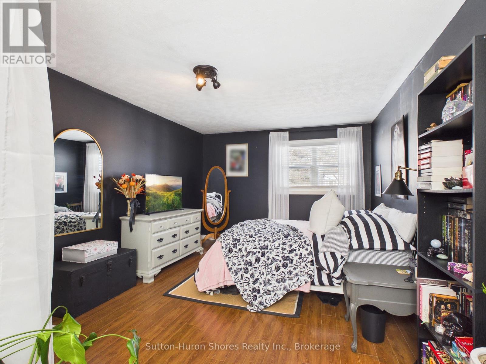 103 Amelia Street, Brockton, Ontario  N0G 2V0 - Photo 21 - X12833890