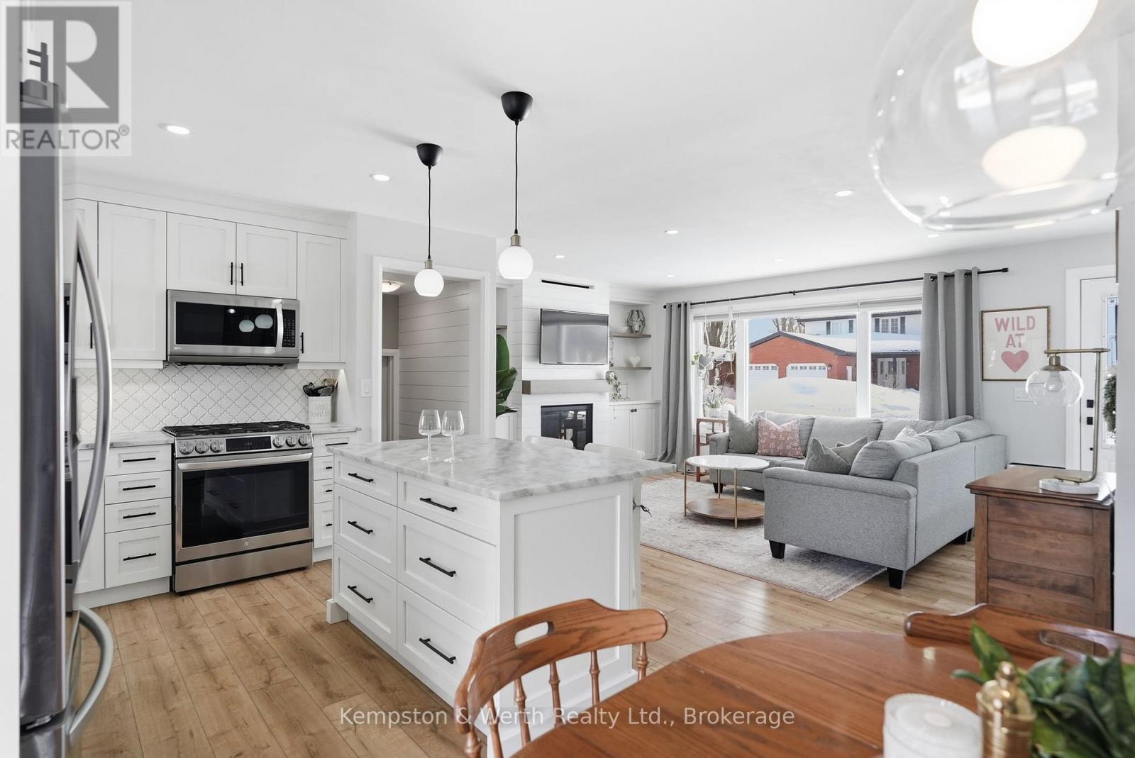 727 Palace Street E, North Perth, Ontario  N4W 2R8 - Photo 18 - X12833914