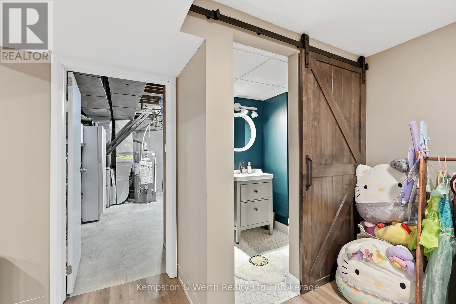 727 Palace Street E, North Perth, Ontario  N4W 2R8 - Photo 33 - X12833914