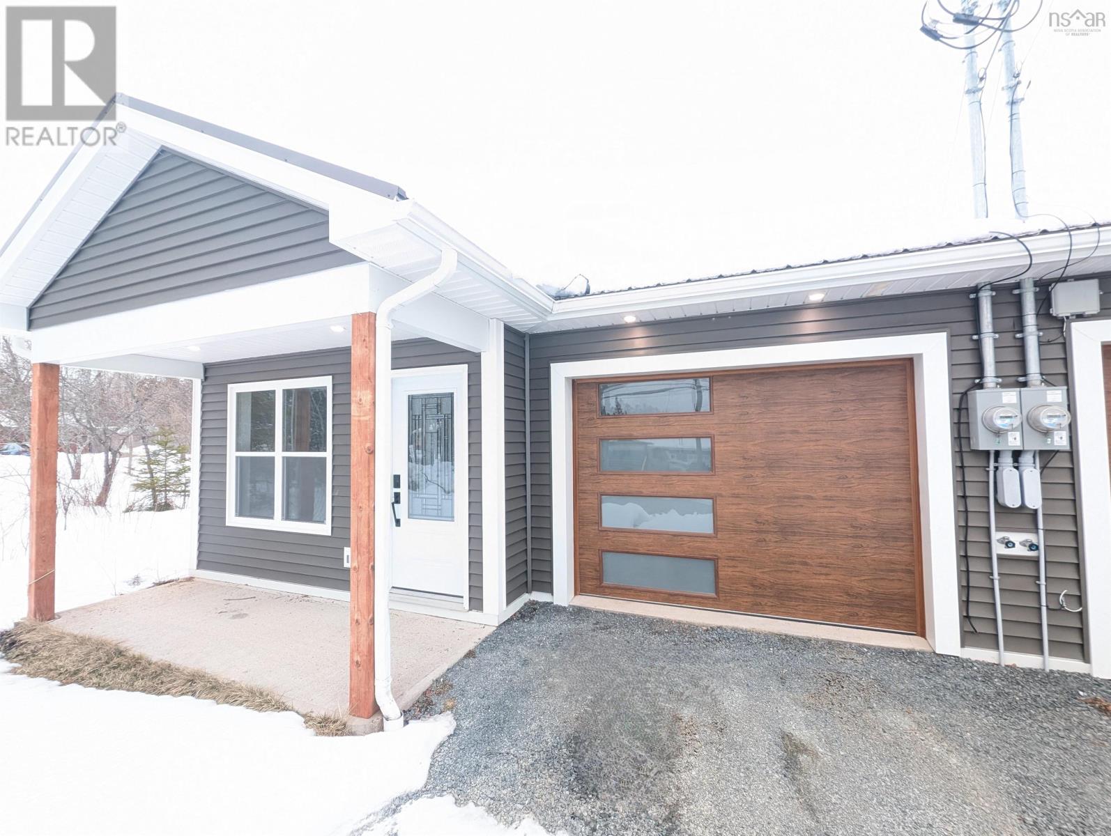 128 & 130 Renfrew Road, Enfield, Nova Scotia  B2T 1M6 - Photo 5 - 202603313