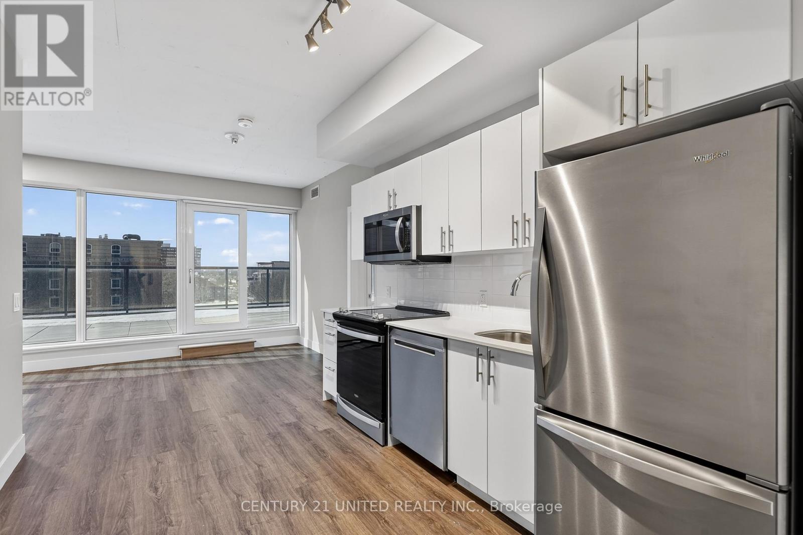 313 - 80 Bond Street E, Oshawa (O'neill), Ontario  L1G 0E6 - Photo 2 - E12834028