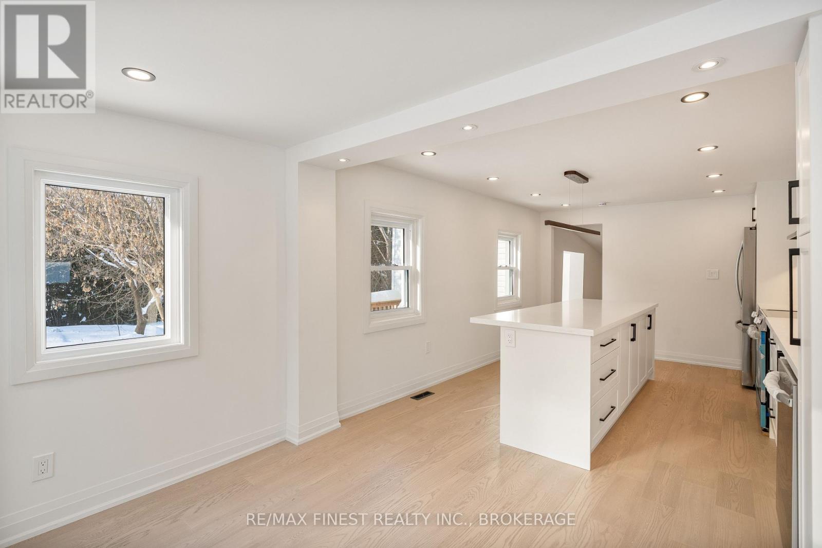 6804 6th Concession Road, Elizabethtown-Kitley, Ontario  K6V 5T5 - Photo 8 - X12833958