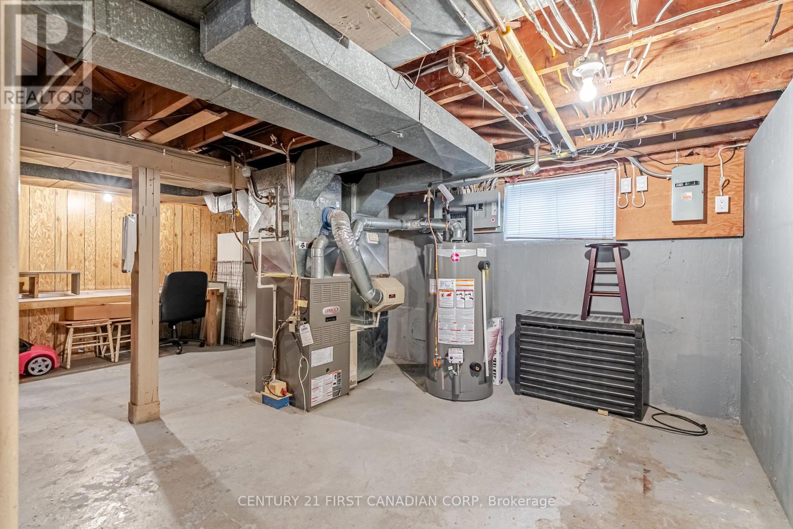 Photo 27 of 38 for 108 Myrtle Street